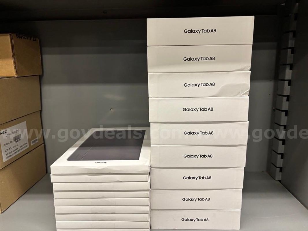 9x *NEW* Samsung Galaxy A8 Tablets