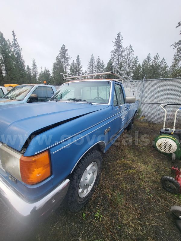 1991 Ford F-250 Reg. Cab 2WD