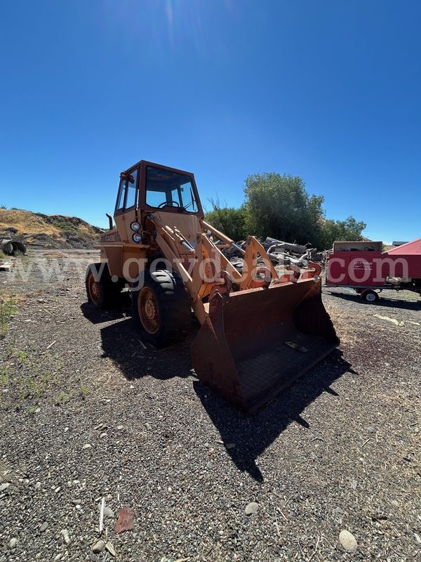 Case W14 Front Loader