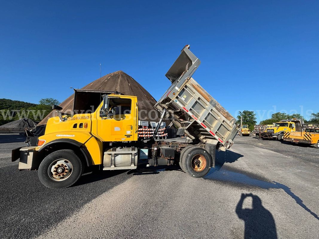 2006 Sterling L8500 Tandem‑Axle Dump Truck