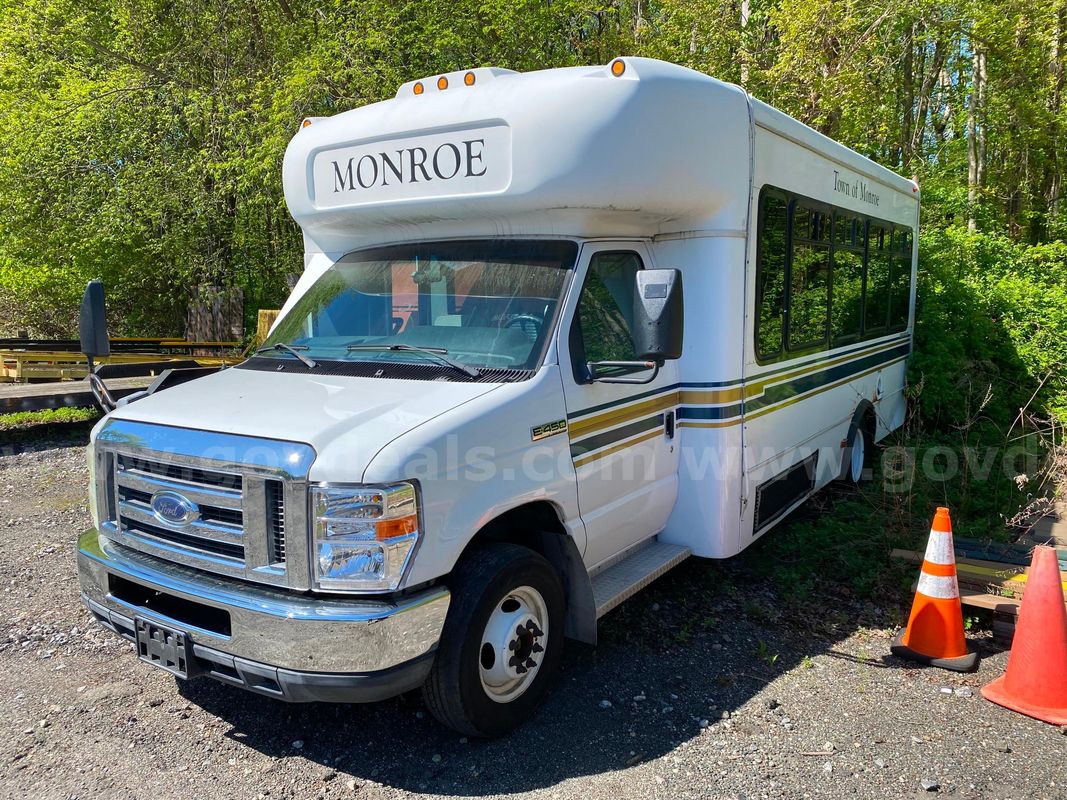 2011 Ford Econoline - Senior Van