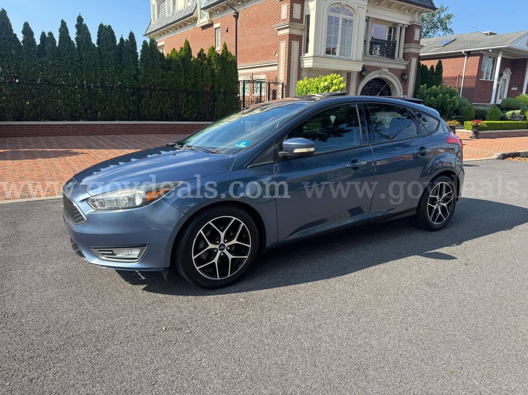2018 Ford Focus SEL Hatch