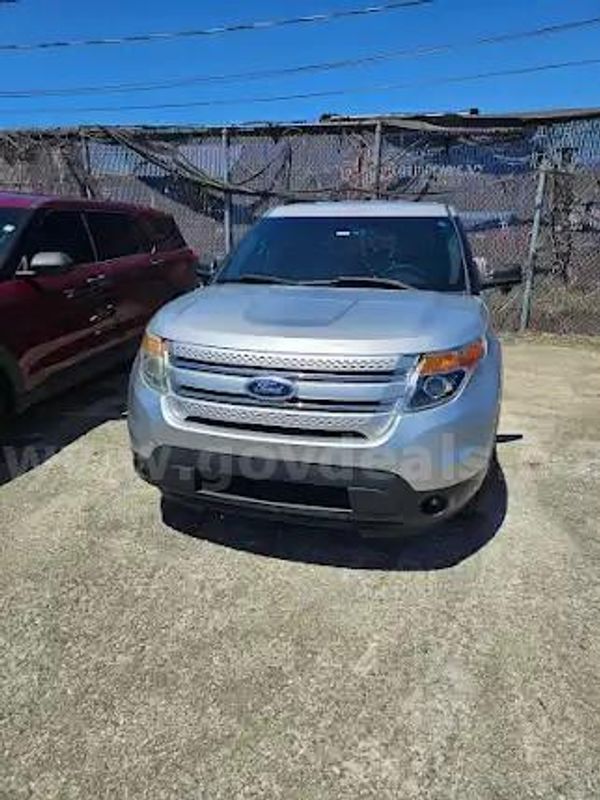 2014 Ford Explorer