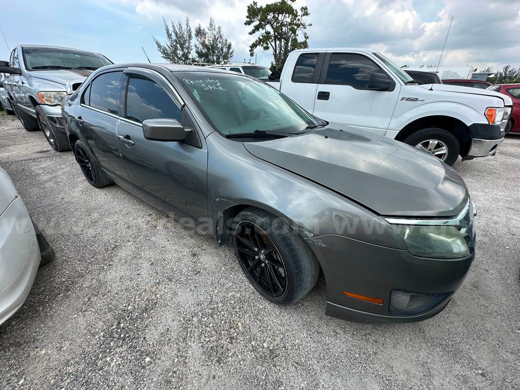 2012 Ford Fusion SE