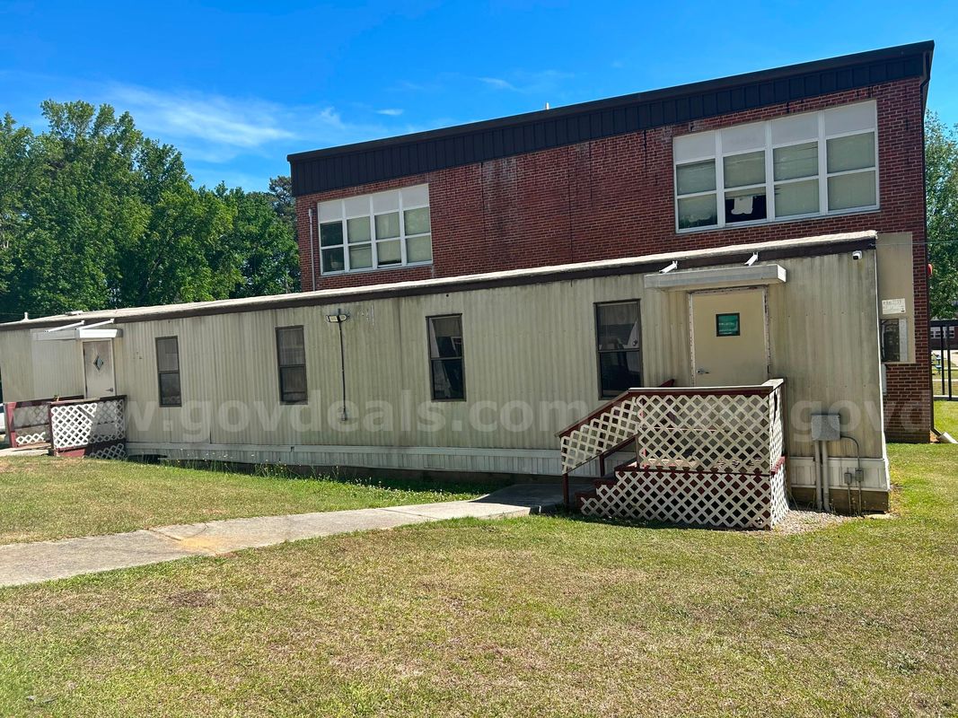 60'x14'L single wide mobile classroom