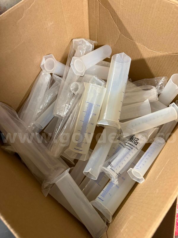 Plastic Beakers