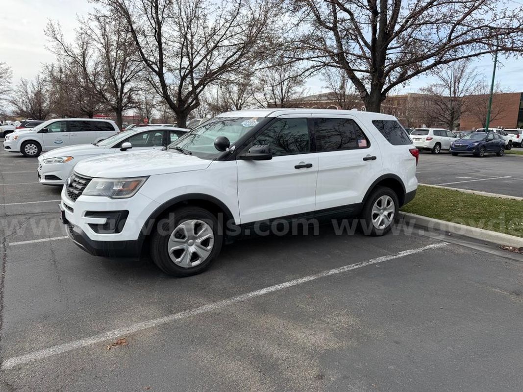 2017 Ford Explorer Awd Runs And Drives - Shipping Available