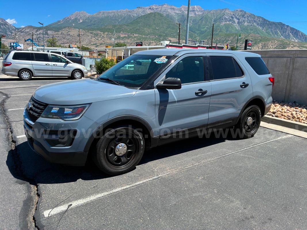 2019 Ford Explorer Runs And Drives - Shipping Available