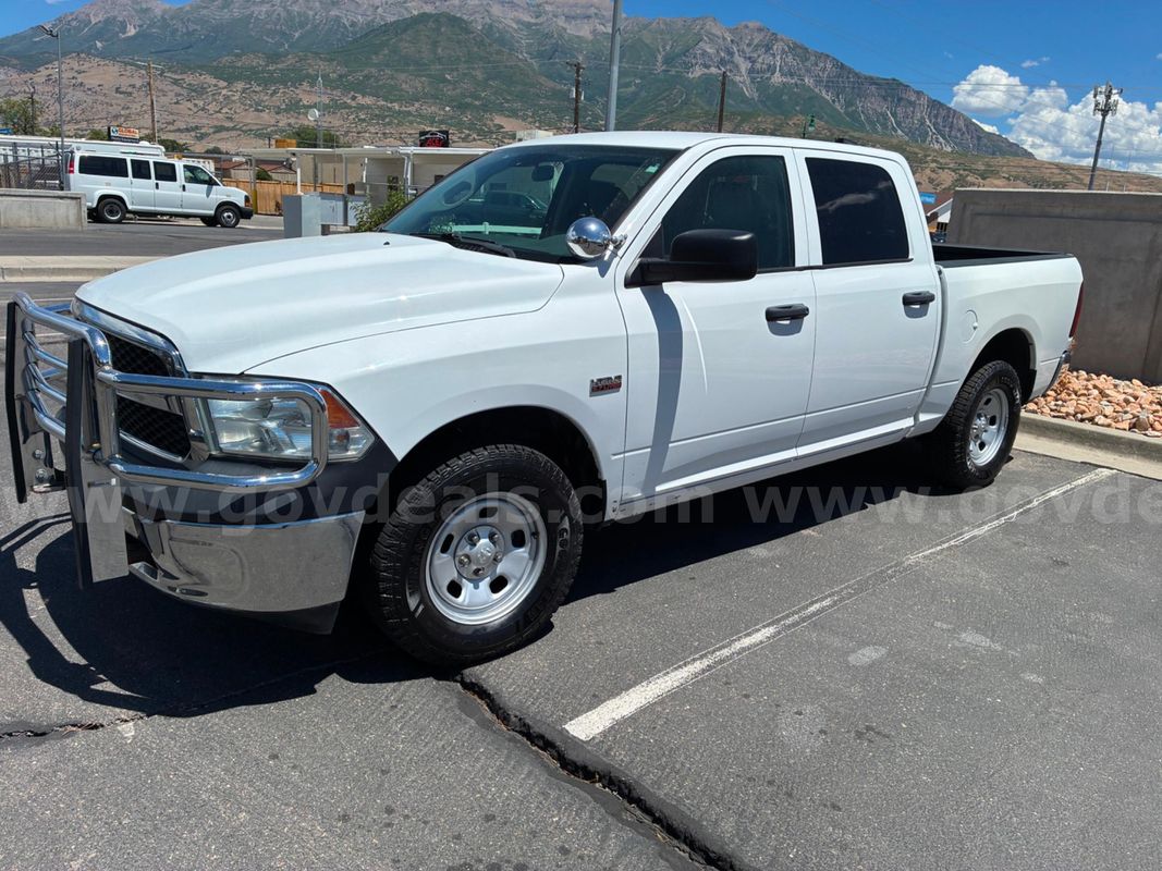 2018 Ram 1500 Runs And Drives - Shipping Available