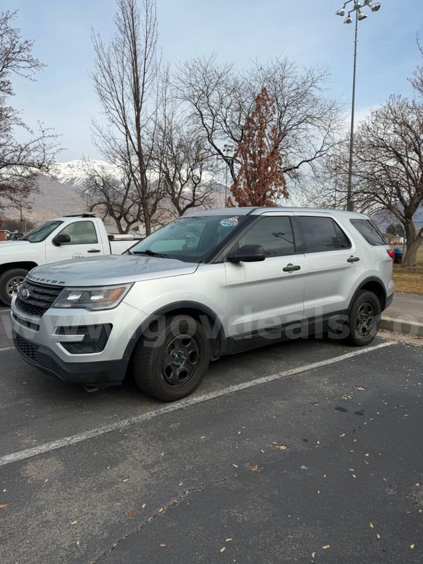 2019 Ford Explorer Awd - Shipping Available