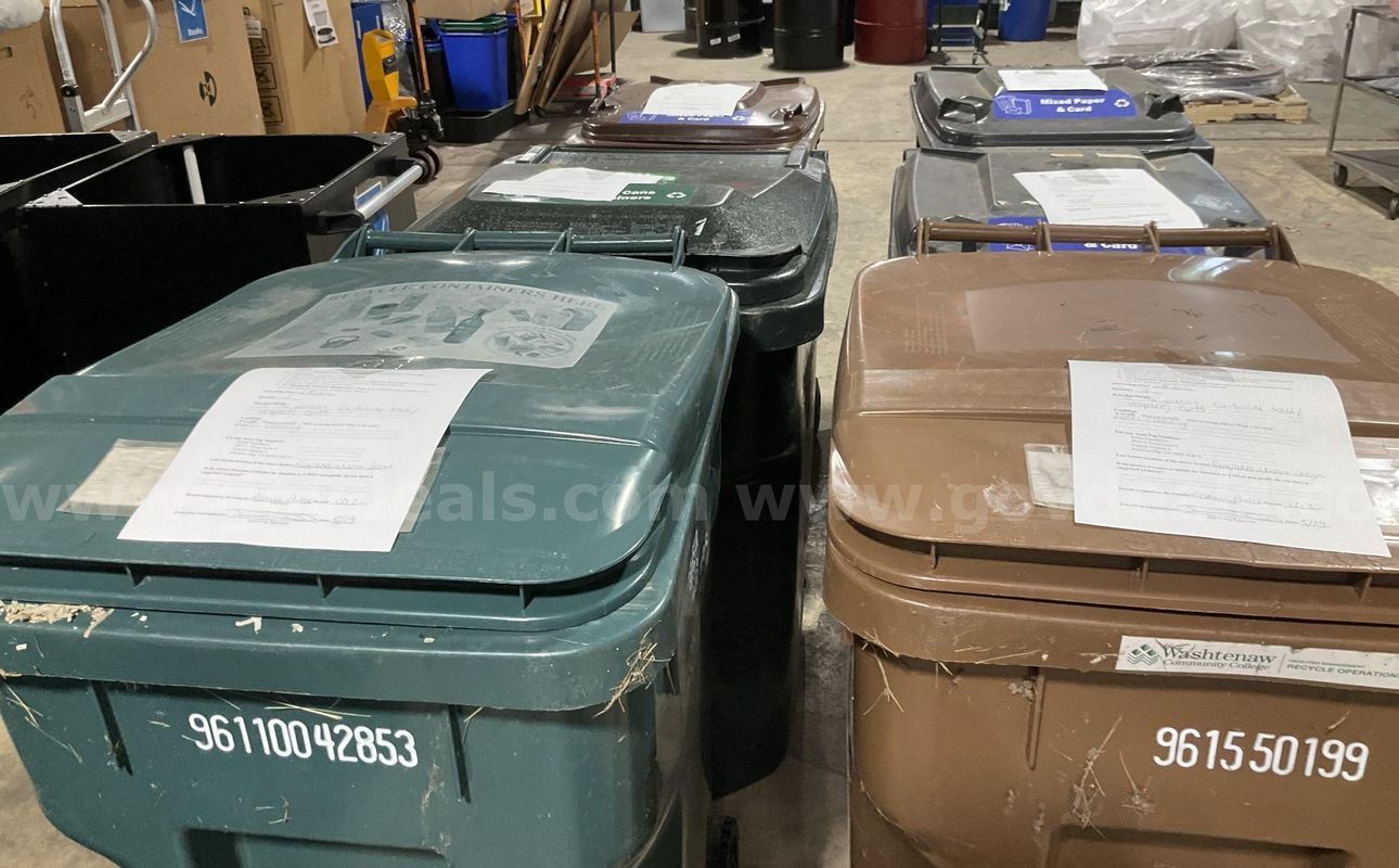 Used Commercial 1-64 & 5 -96 Gallon Rolling Trash / Recycling Bins - Heavy Duty Toter Carts