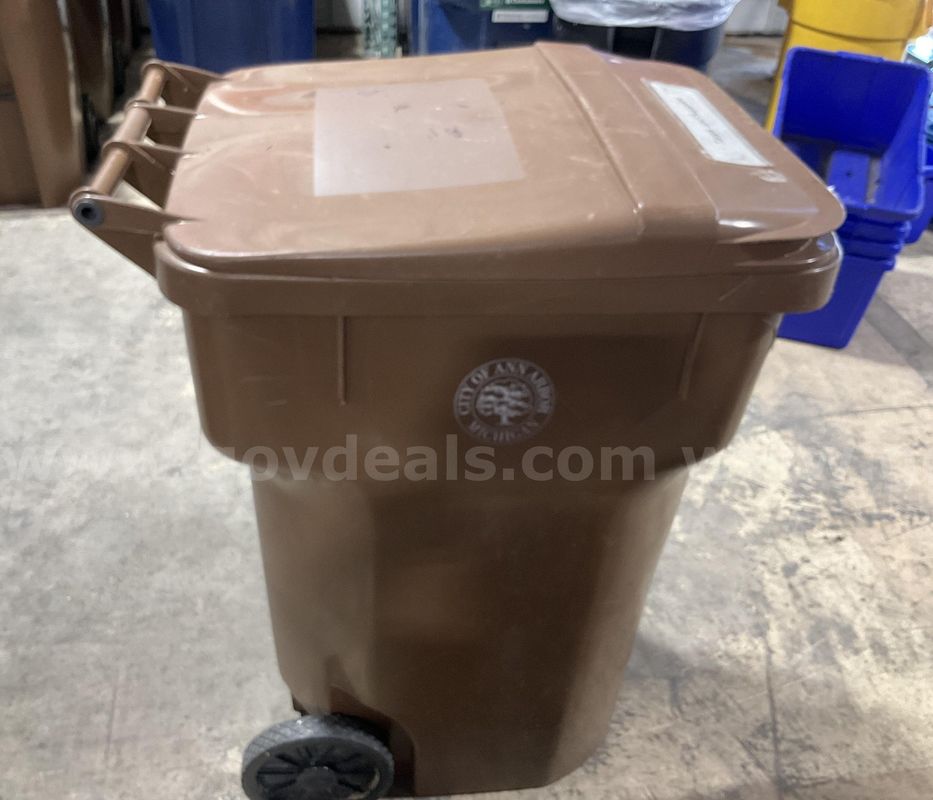 Heavy-Duty 96 -Gallon Commercial Rolling Recycling Bin / Tote