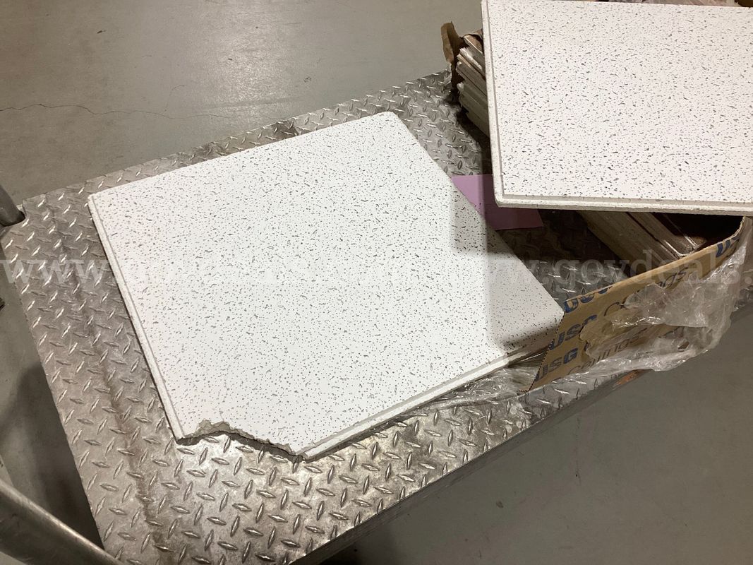 USG Ceilings Omni 323 White Shadowline Tapered Acoustical Ceiling Tiles – 2x2 (Lot of 11)