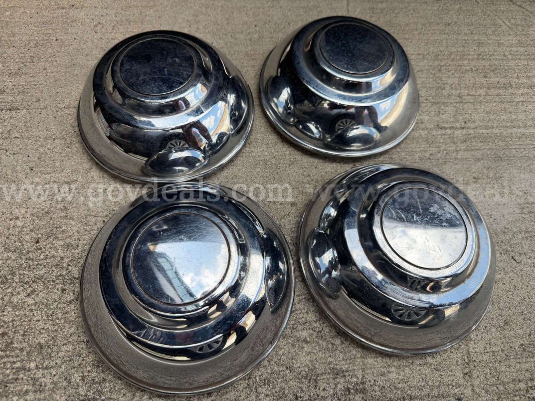 Set Of 4 Hubcaps For 2014 Dodge Charger Used *Will Ship*