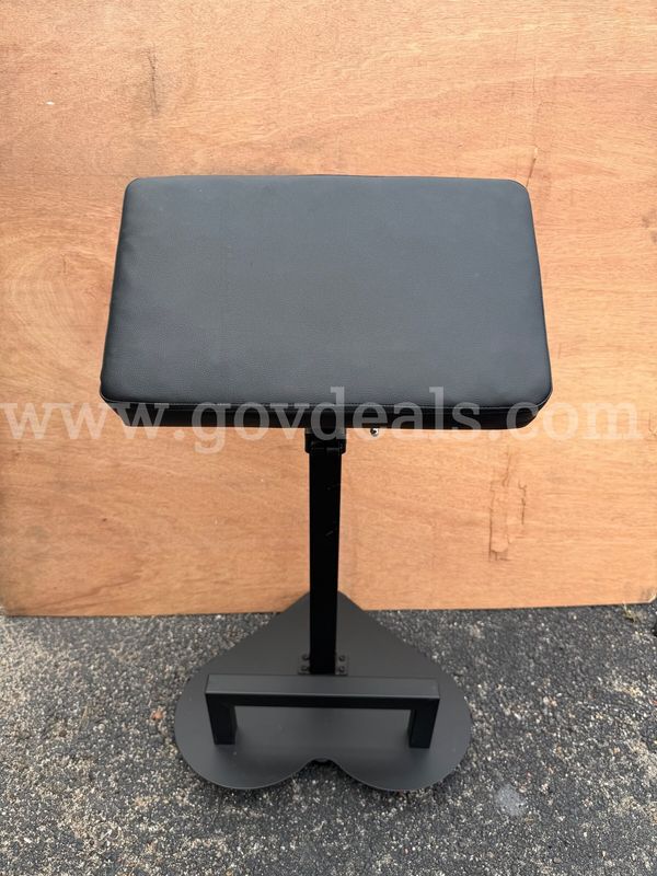Tattoo Extendable Armrest Stands Black Genuine Leather New