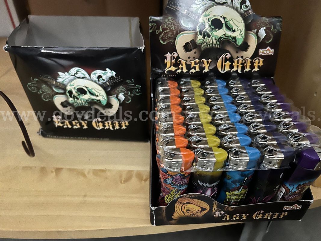 BOX OF 40 REUSABLE NEON GAS LIGHTERS EASY GRIP Lighter -Tattoo Classic FULL SIZE Large,NEW *WILL SHIP*