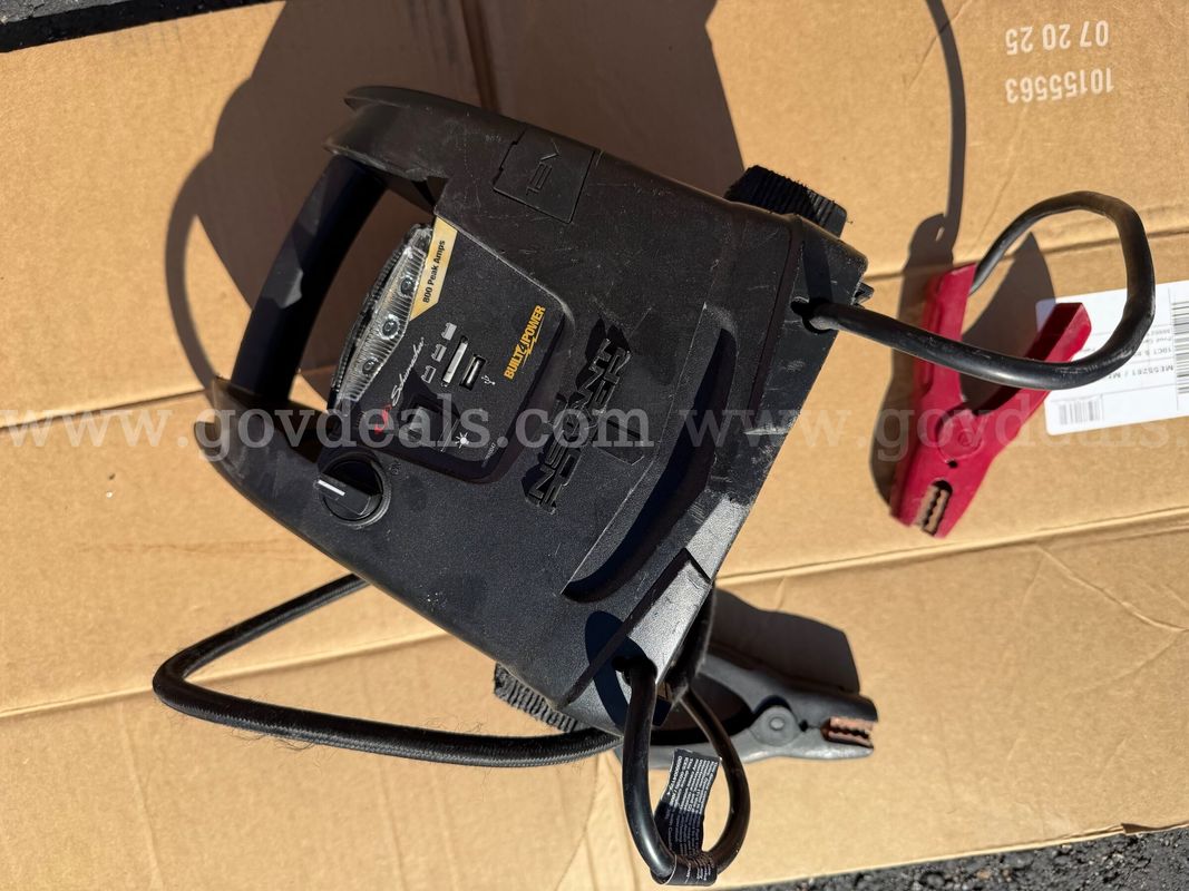 Battery Chargers/Jumper "Schumacher" Sj1331 800 Peak Amps 120v 60hz *Will Ship*
