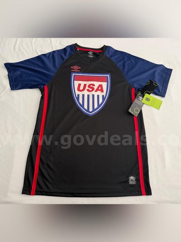 Rare / Vintage Usa Team Umbro Style #Mc11741 Color Black Men'S Size Small Nwt $32 Nwt *Will Ship*
