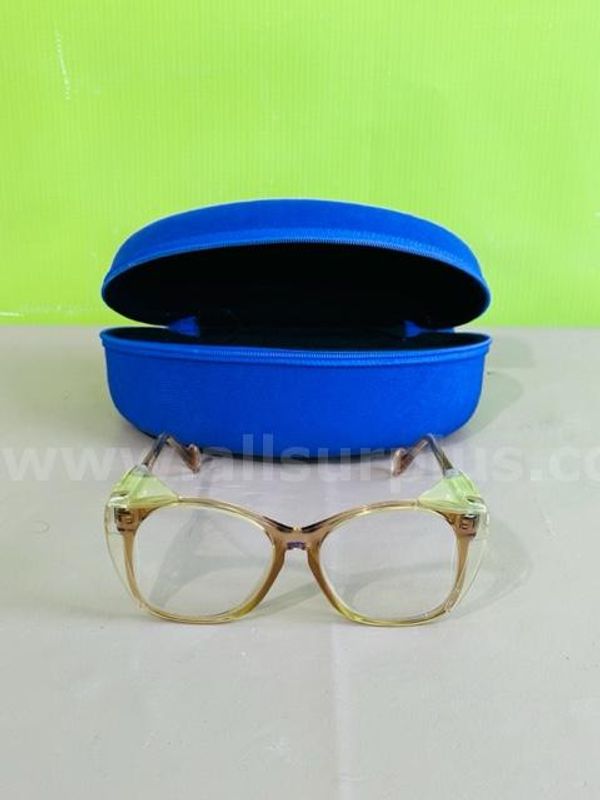 AMSI Laser Safety Glasse with case O.D.5@10600NM CO2 (B490)