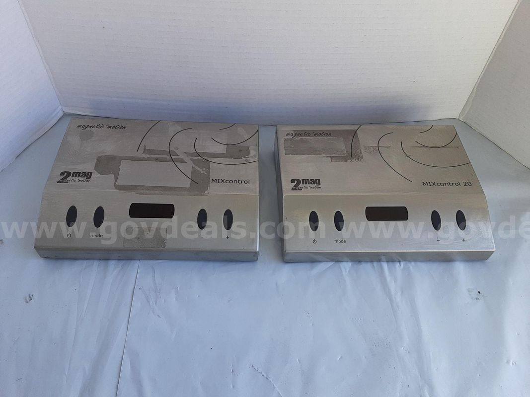 Lot of 2 - Teledyne Hanson Research MAGNETIC MOTION 2mag MIX CONTROL and 2 mag MixControl 20 PN: 58-001-425