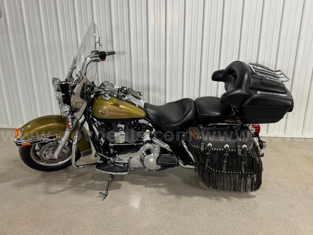 2004 Harley-Davidson FLHPI