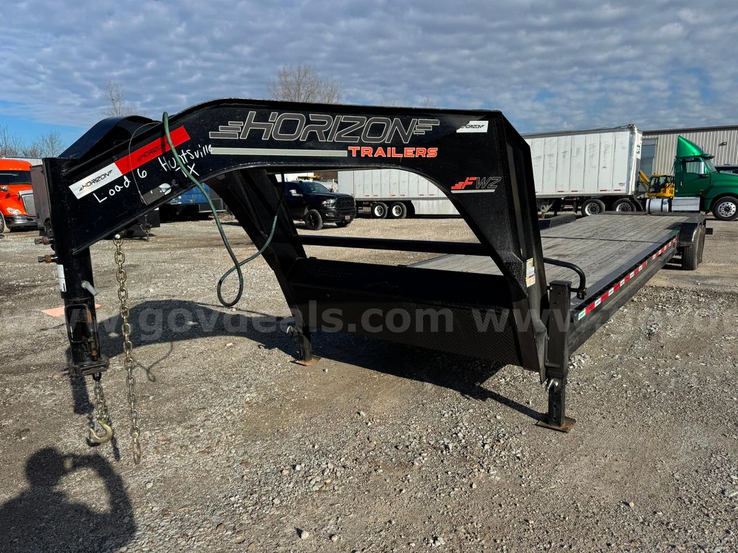 2024 Horizon 40’ Gooseneck Equipment Trailer - 15,680 lb GVWR - 35+5 Deck