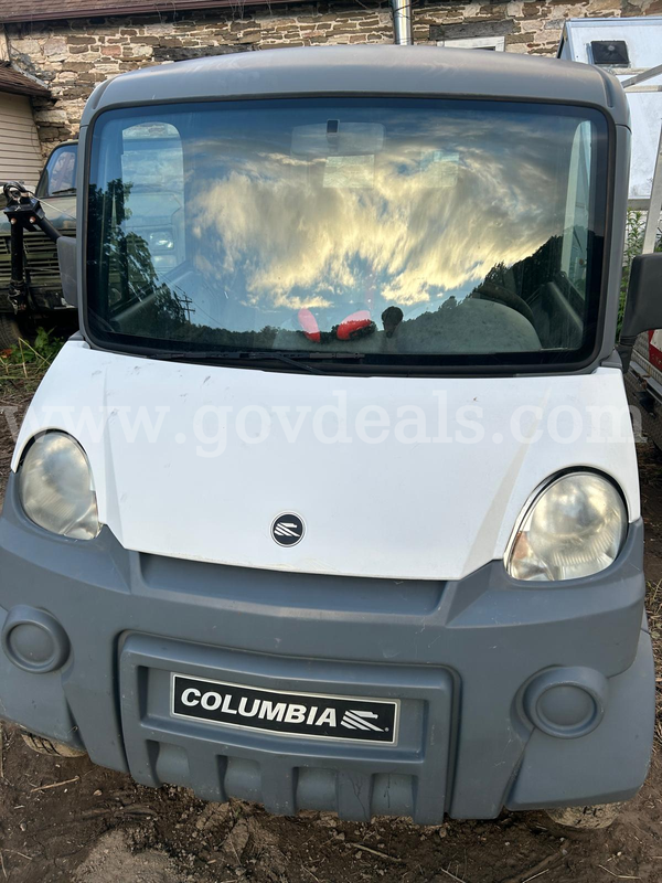 2010 Columbia Electric Golf Cart