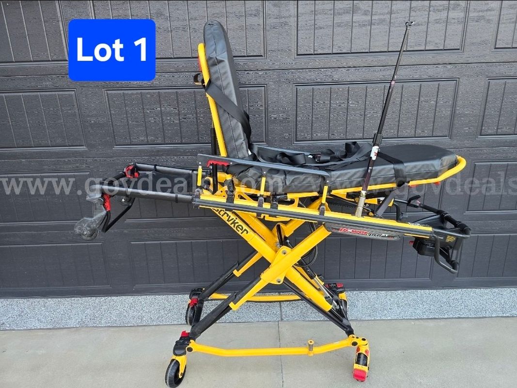 Lot of 5 Stryker Power Pro XT. All Operational