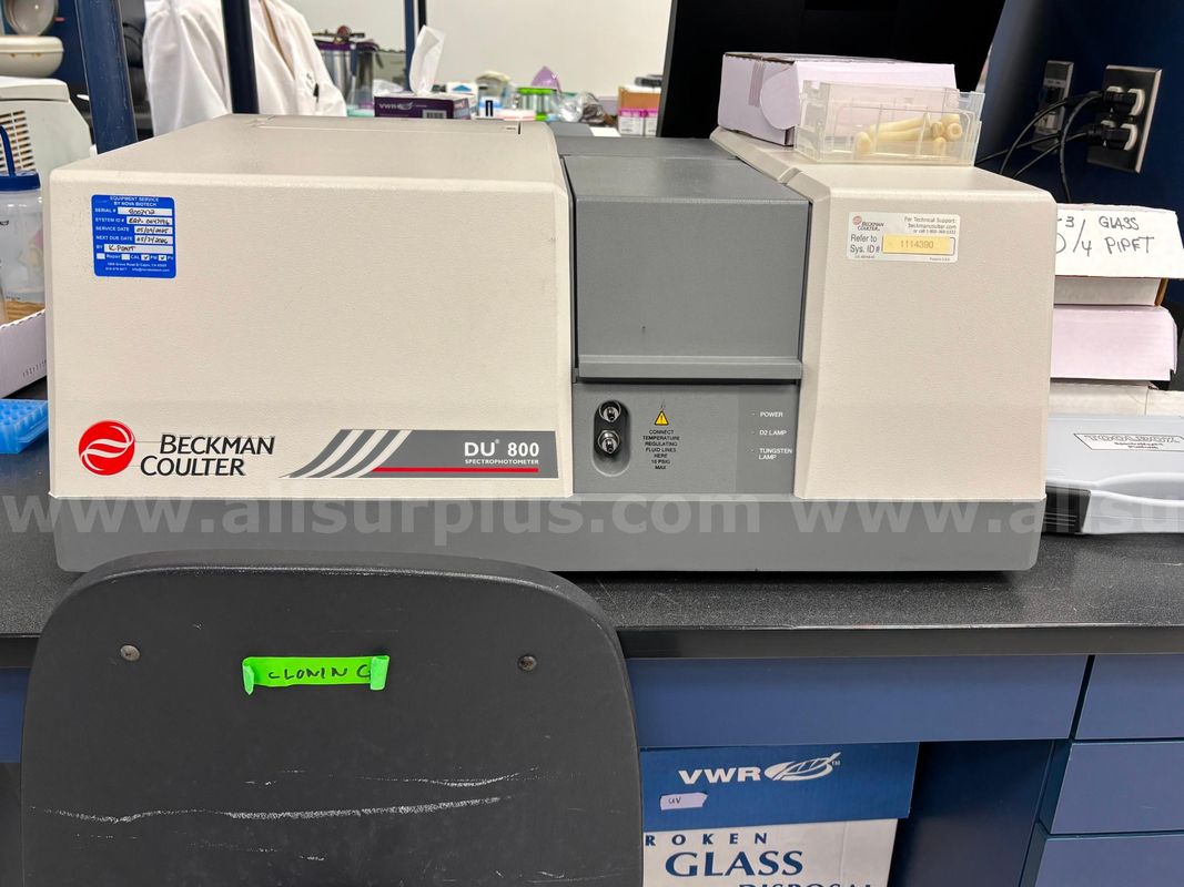 Beckman Coulter DU-800 Spectrophotometer