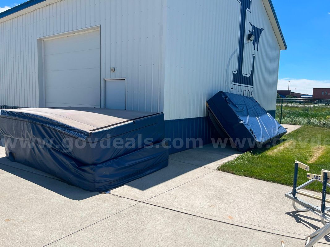 Stackhouse Pole Vault Pads