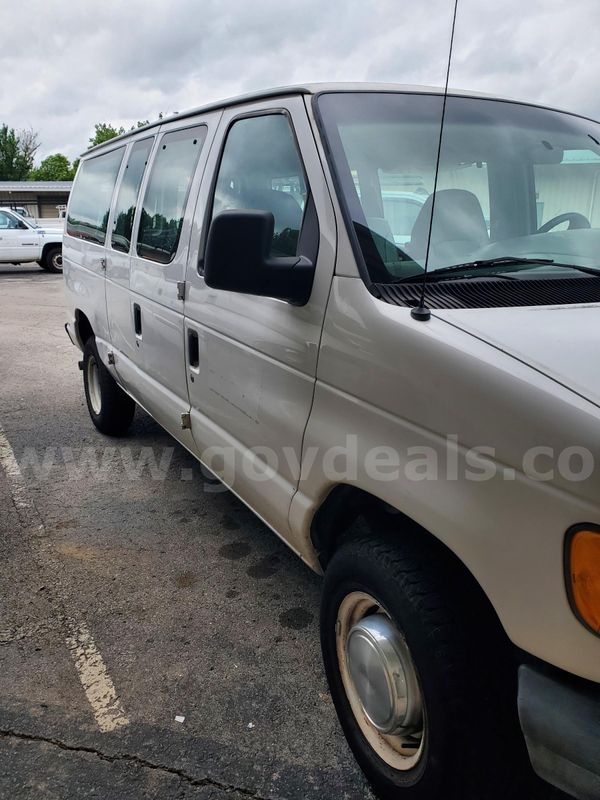 2006 Ford Econoline