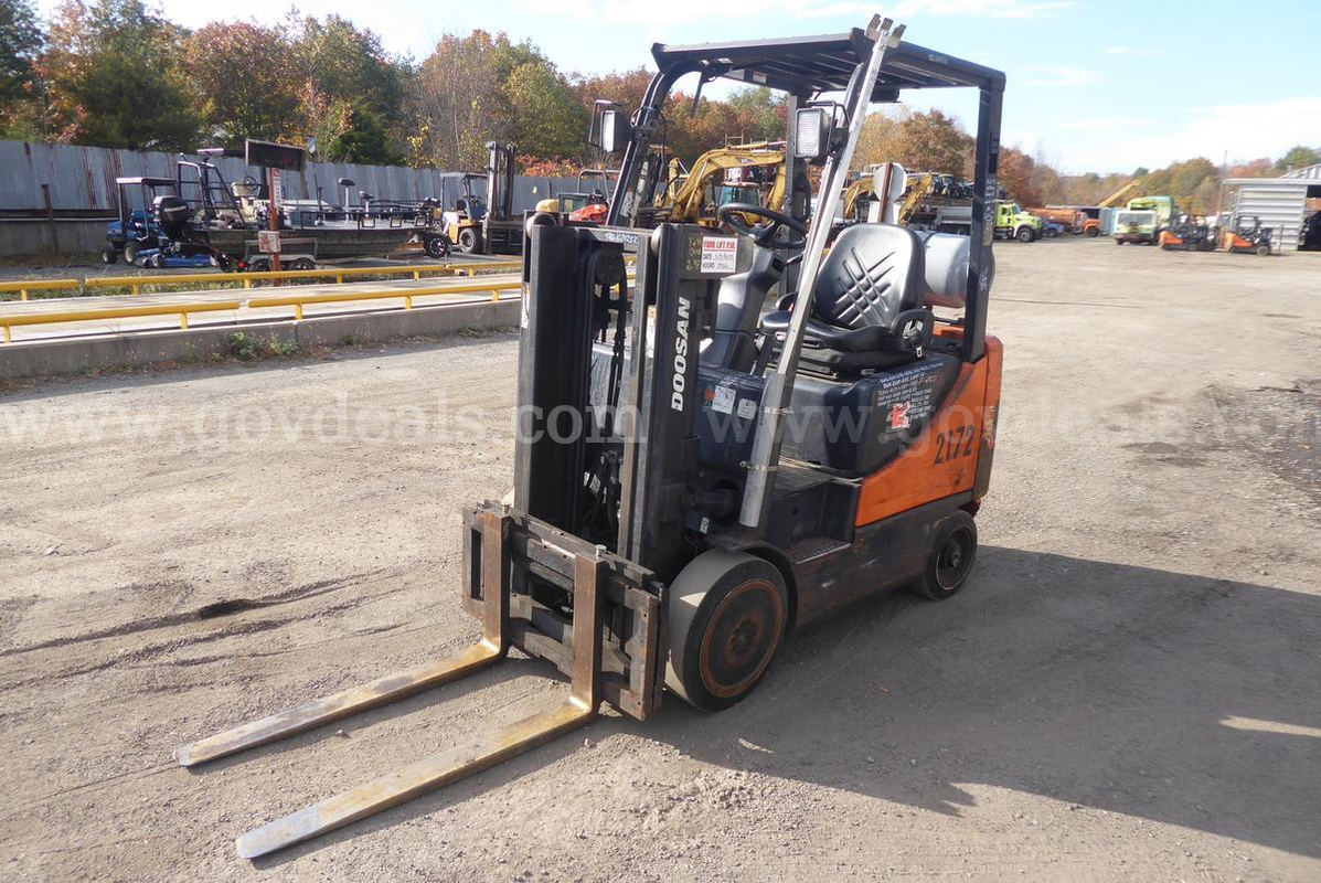 2012 Doosan GC25P-5 Cushion Tire Forklift