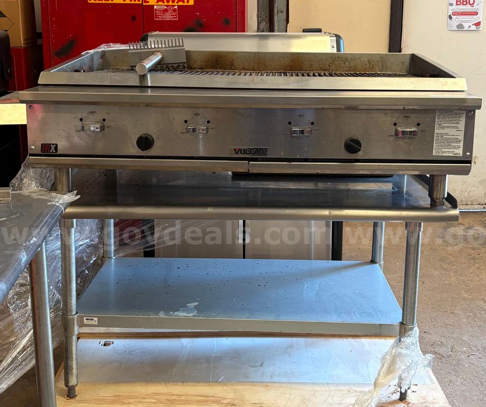 Vulcan VTEC48-1 48" Gas Infrared Charbroiler w/ Stainless Steel Stand – 88,000 BTU
