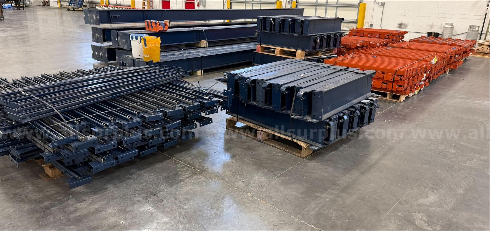 Mecalux Interlake Cantilever Racking
