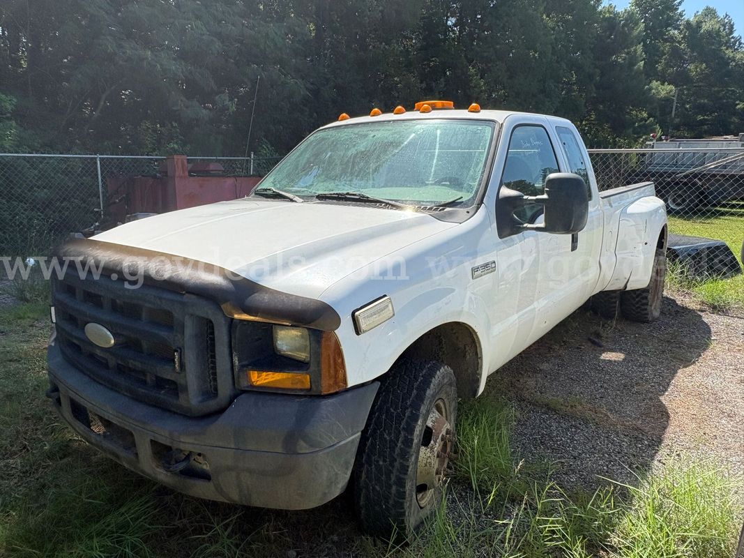 2006 Ford F-350 SD