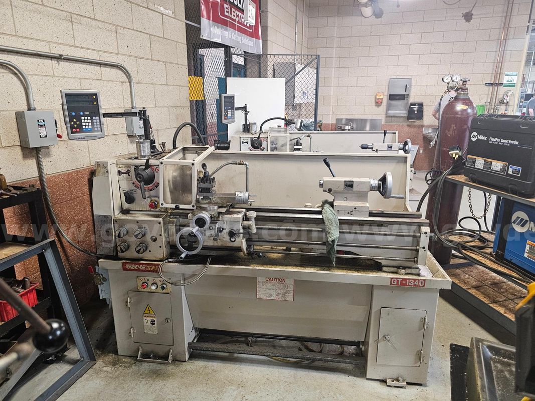 Genesh Manual Lathe