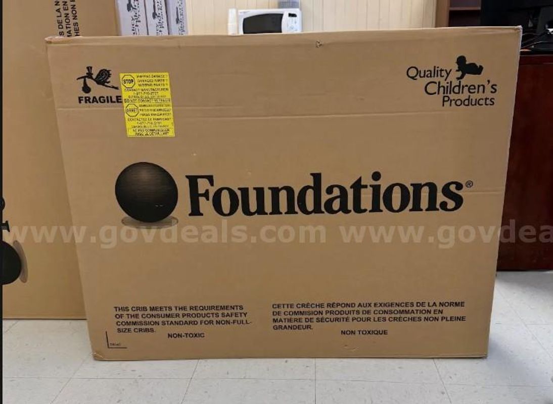 Foundations - Compact Folding Metal Crib - New In Box