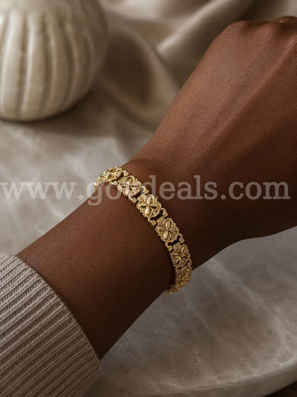 7” Heavy Flower Bracelet. 24K Real Gold Plated