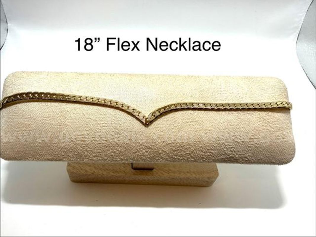 Gorgeous, Real 24k Gold Filled, 18 Inch, V Flexible Chain Necklace