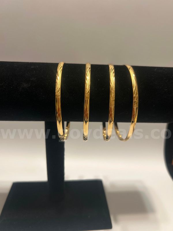 (4) 2 3/4 Diameter, Thin, Floral, Textured, Bangles, 24K Gold Filled.