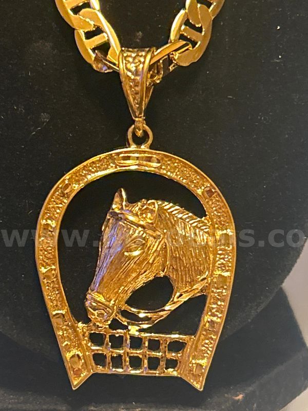 18” Large Italian Maritime Necklace W/ XL Horse Shoe Pendant. 24K Gold Filled.