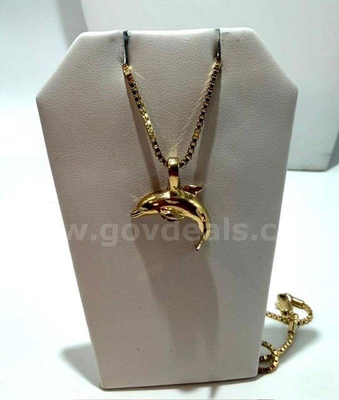 Beautiful, 18 Inch, Box Chain Necklace, W/Dolphin Pendant, Real 24k Gold Filled