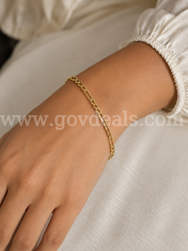 Gorgeous 8” Dainty Link Bracelet. 24k Gold Filled