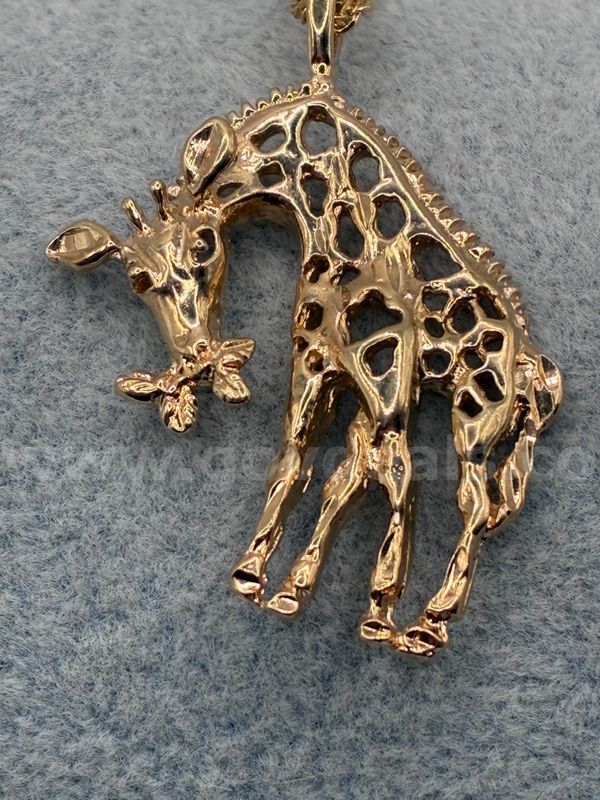 Gorgeous, 24k Gold Filled, Ladies 24” Whisper Necklace W/ Giraffe Pendant