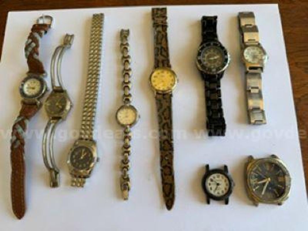 Lot of (9), Vintage Watches, Working/Non-Working