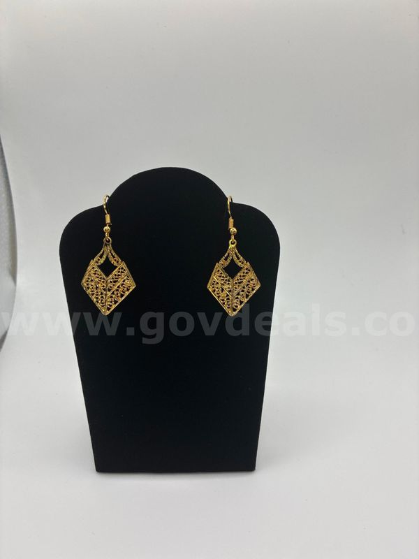 Beautiful, Byzantine Filigree Diamond Earrings