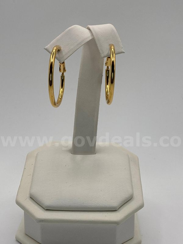 Beautiful, Hoop Earrings W/Accent, 24K Gold Filled.
