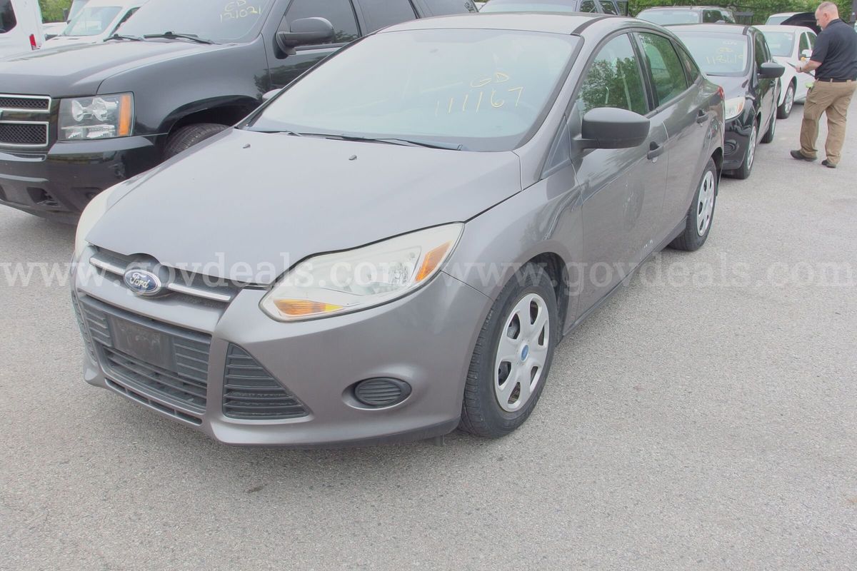 2012 Ford Focus **Very Low Miles**