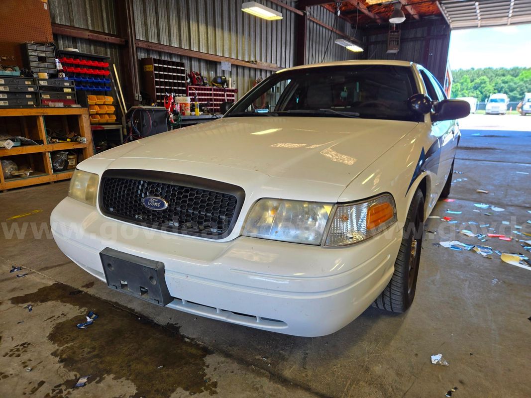 2011 Ford Crown Victoria