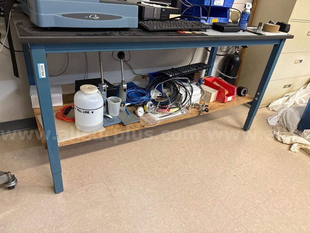 Lab Bench